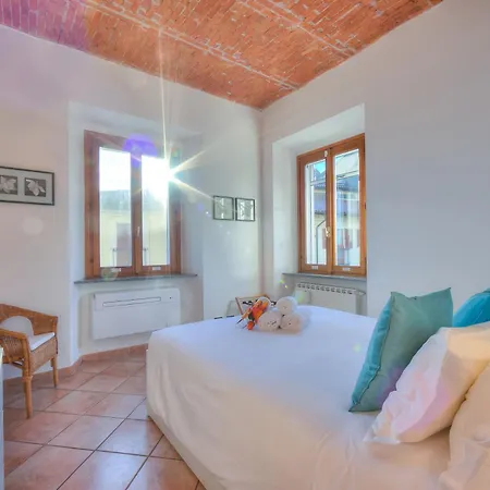 Aparthotel Arona Apartament 4*