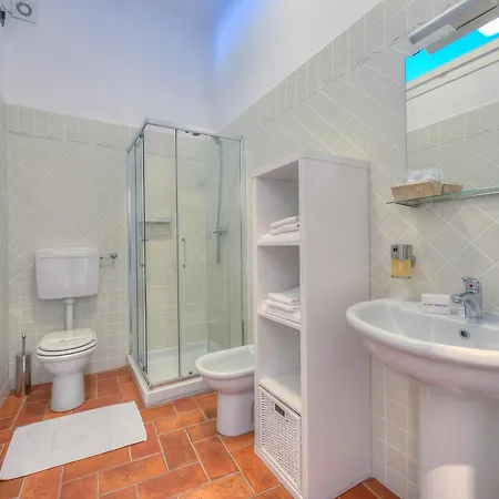 Aparthotel Arona ארונה