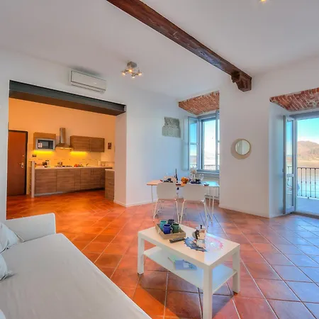 Aparthotel Arona Apartament 4*