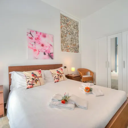Aparthotel Arona 4*