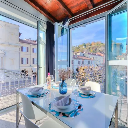 Aparthotel Arona Apartament 4*