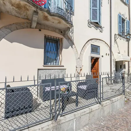 Aparthotel Arona Apartament 4*