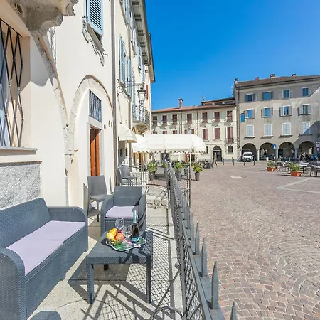Aparthotel Arona Apartament 4*