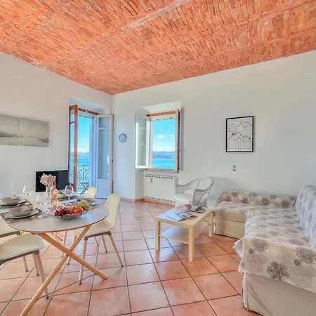 Aparthotel Arona Appartamento